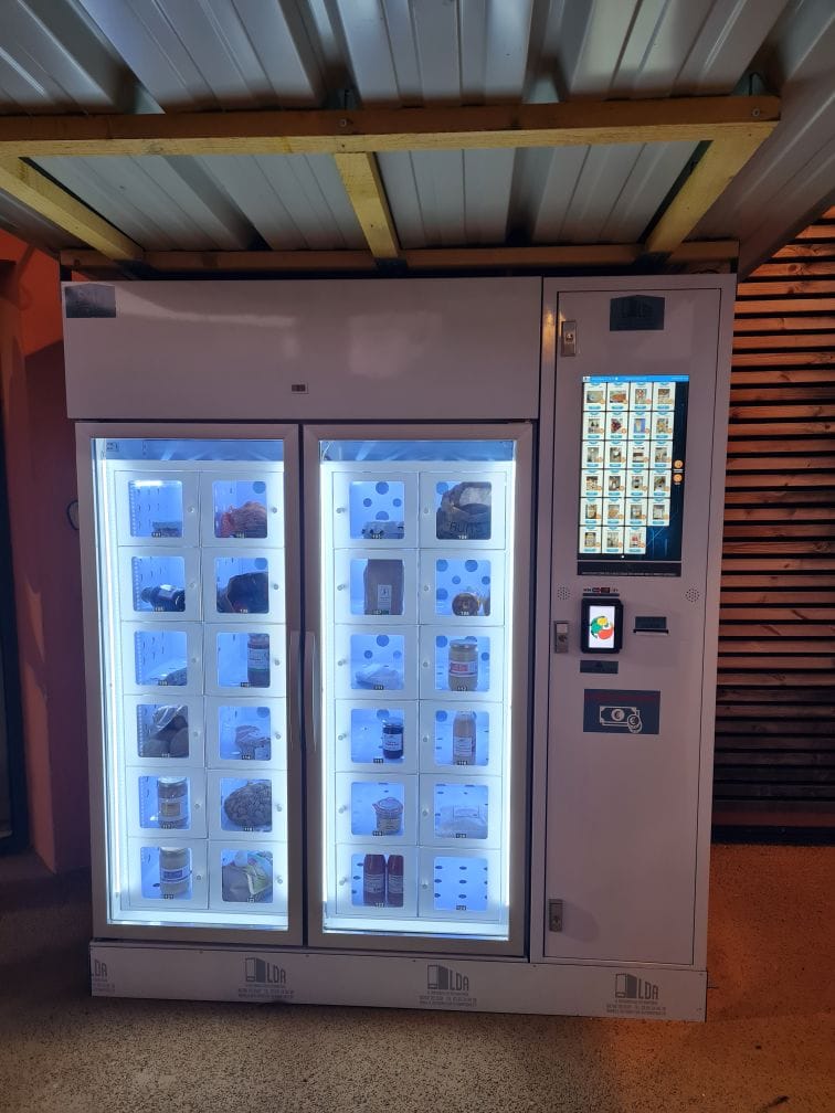 Terres d'Hyères Distributeur Automatique : le répandu