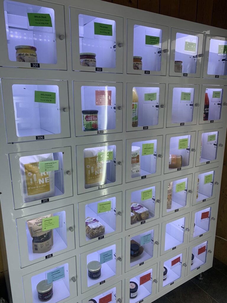 Ferme Saint Jacques Distributeur Automatique : Le Bien-Pensant